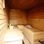 Дом отдыха Tchenas *