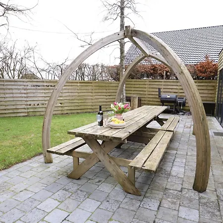 Tchenas Casa de Férias Sourbrodt